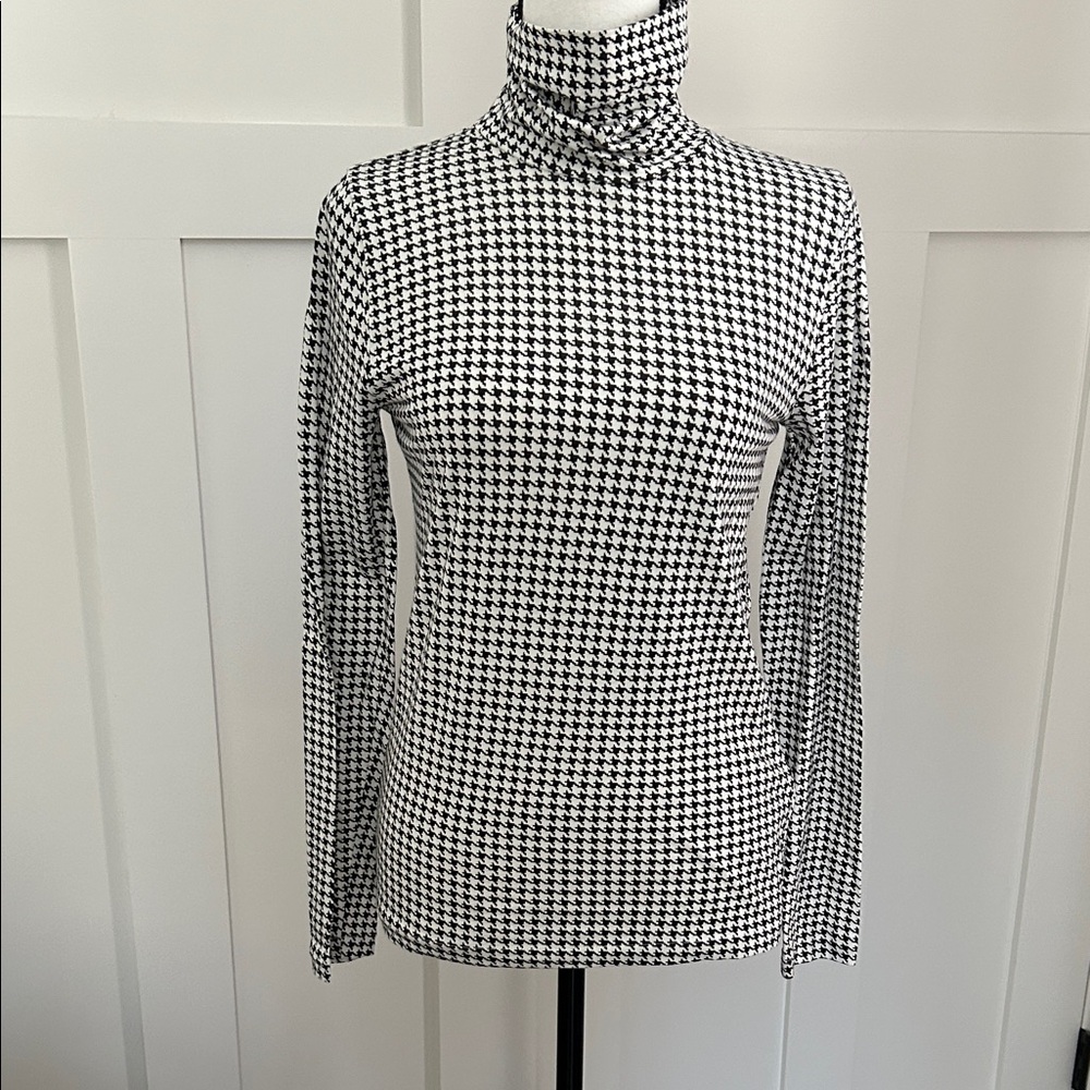 J. Crew Factory Black and White Houndstooth Turtleneck Top NWOT
